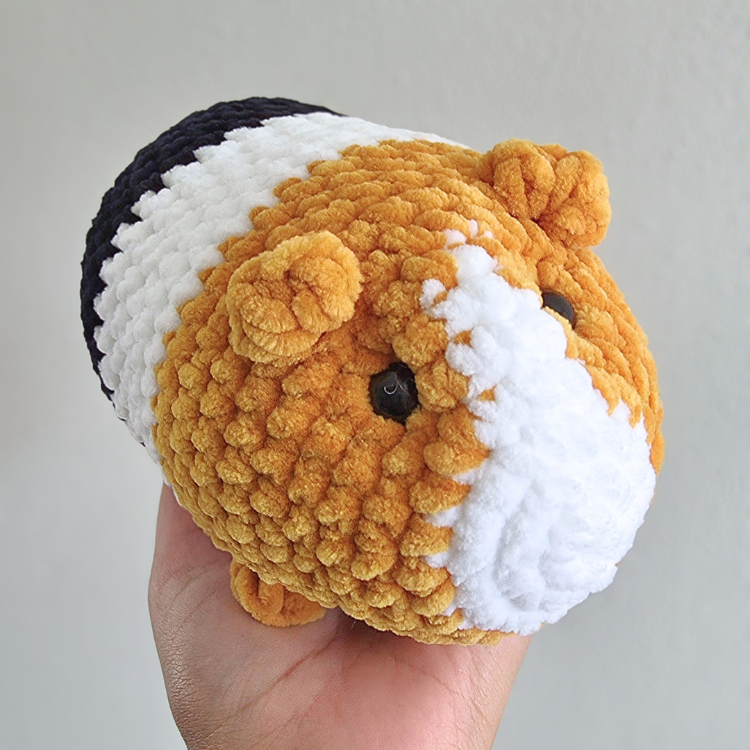Guinea Pig Plushie - Tricolor